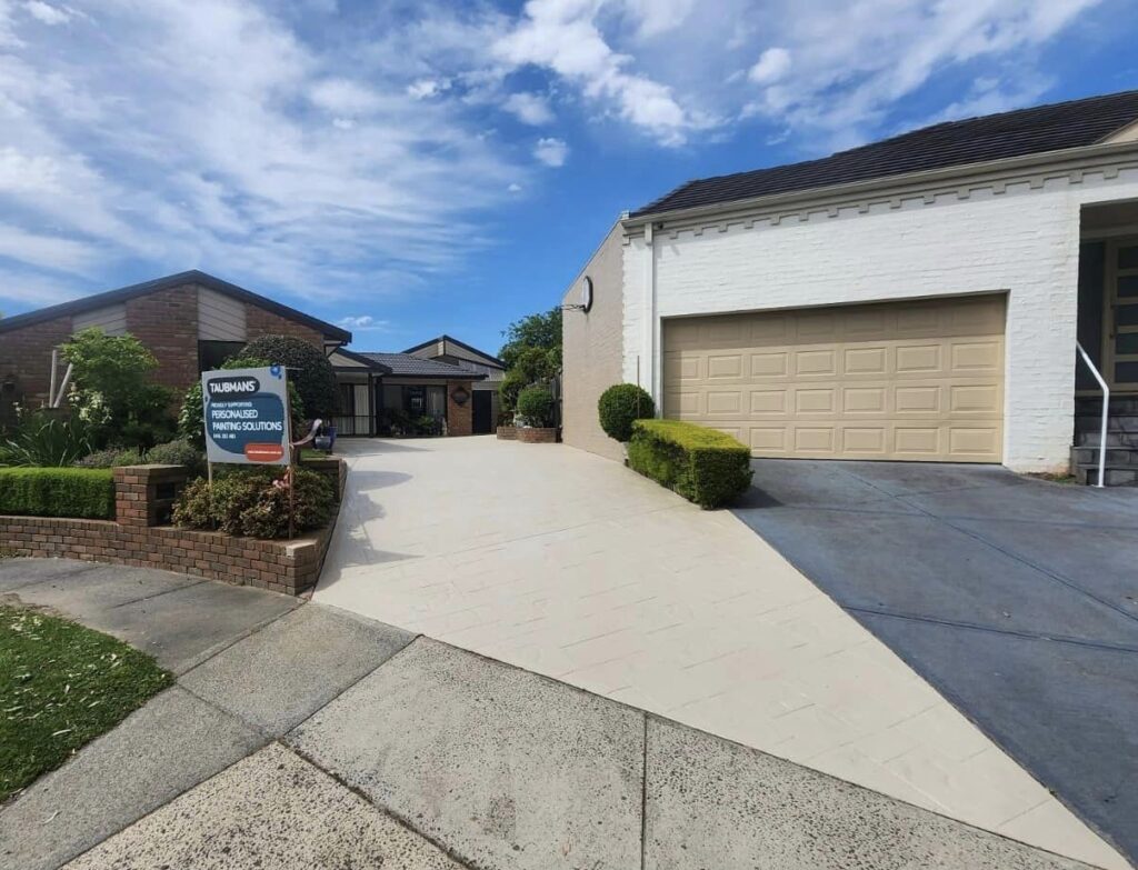 Personalised Painting Solutions located in Croydon, Victoria, painted the driveway, exterior of house in Rowville